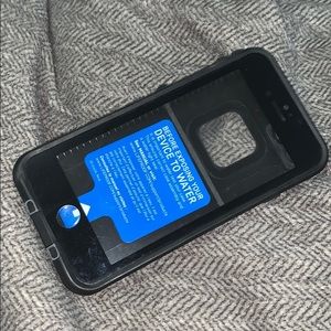 Life proof IPhone 7